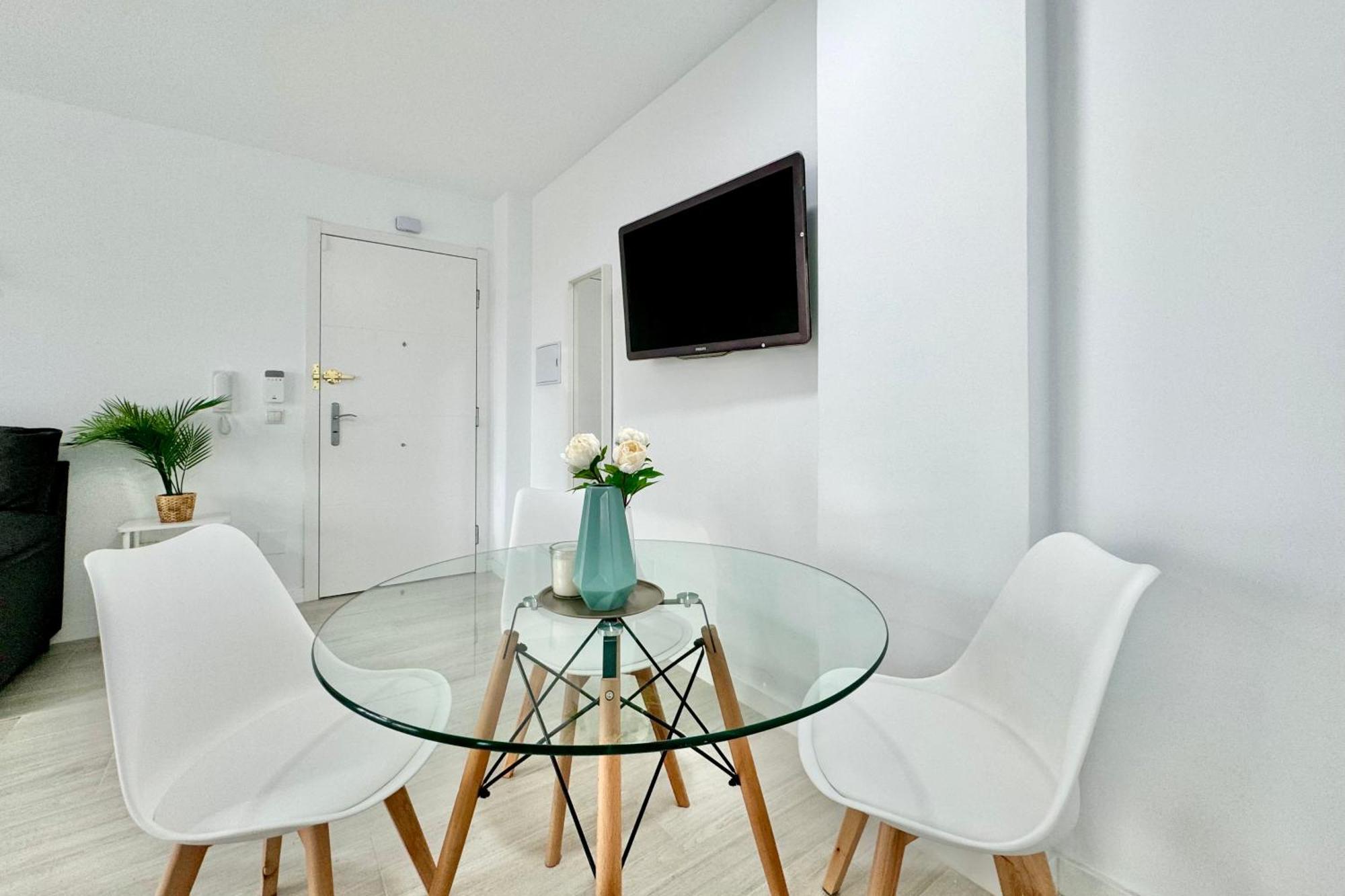 En 1ª Linea De Playa, Piscina Y Parking Apartment Benalmadena