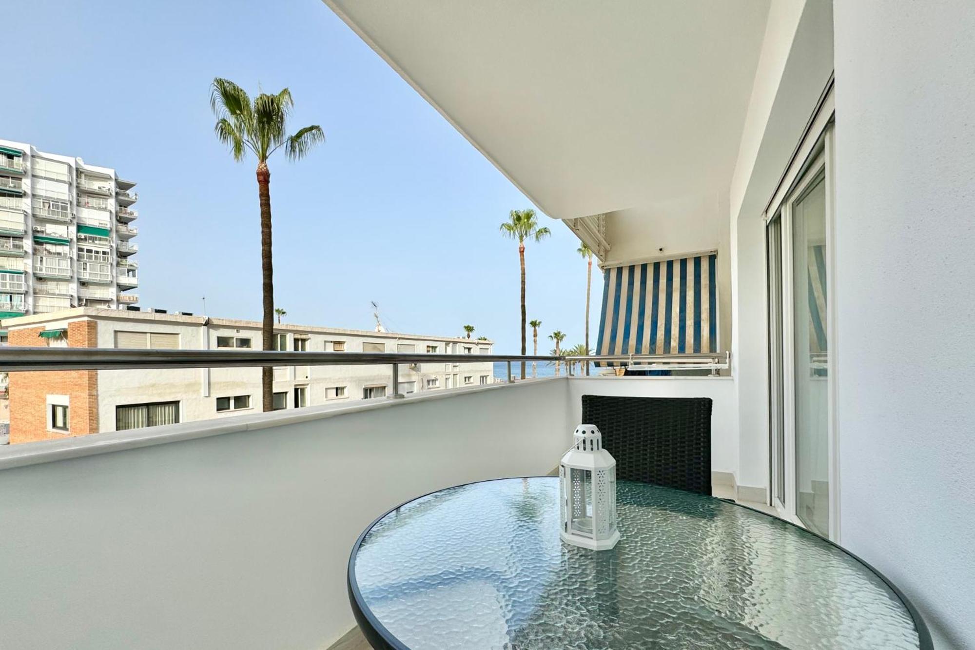 En 1ª Linea De Playa, Piscina Y Parking Appartement *
